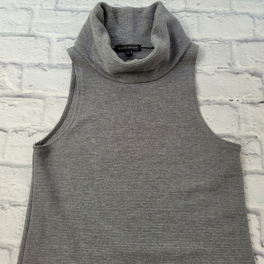 Banana Republic Gray Cowl Neck Sleeveless Knit Dress size Medium - Picture 3 of 15